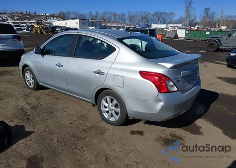2013 Nissan Versa 1.6 Sl из США, поврежденный, VIN 3N1CN7AP9DL876113